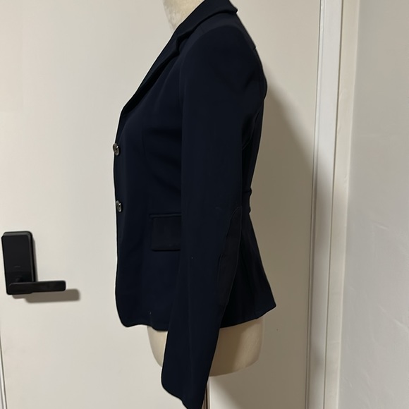 Strenesse one set suit - Picture 2 of 7